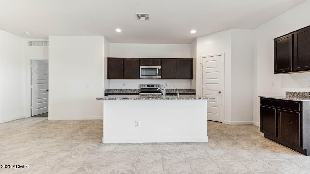 12305 E Lupine Lane, Florence, AZ 85132 — photo 12 of 65