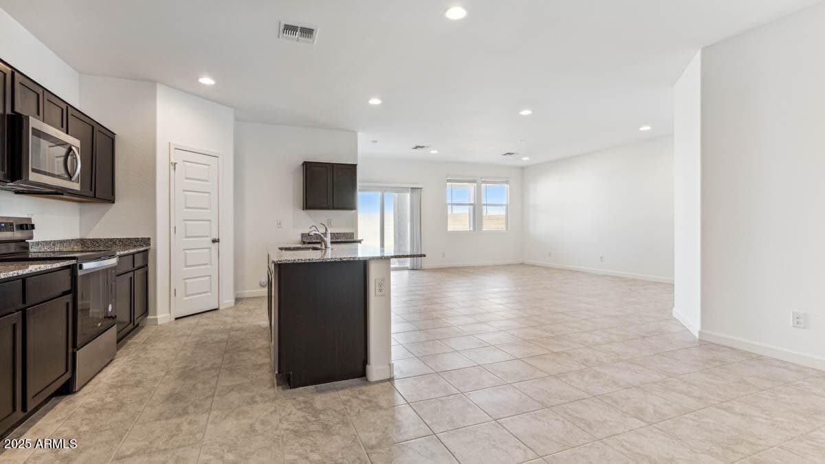 12305 E Lupine Lane, Florence, AZ 85132 — photo 14 of 65