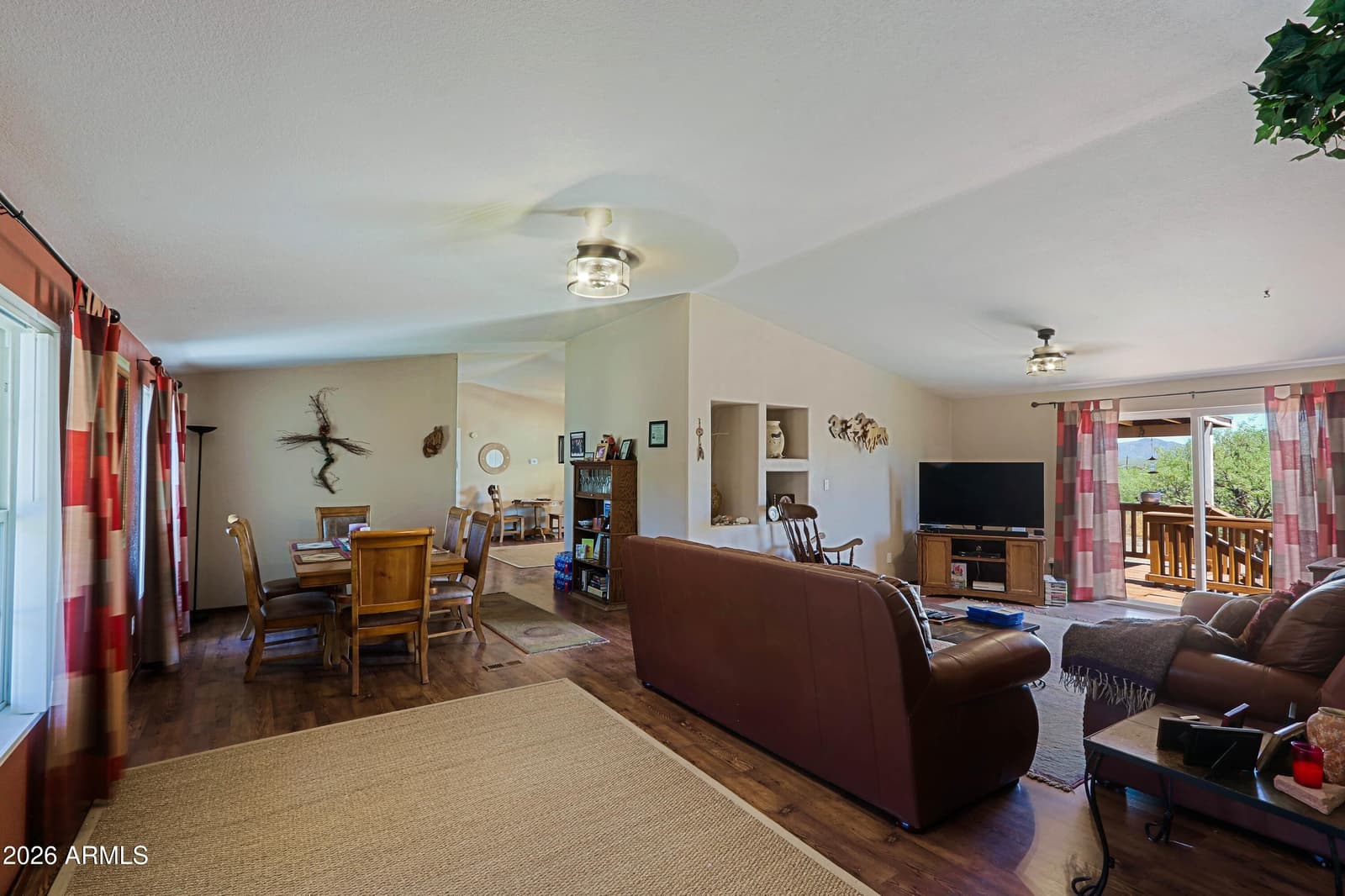 42721 N 14 Street, New River, AZ 85087 — photo 13 of 77