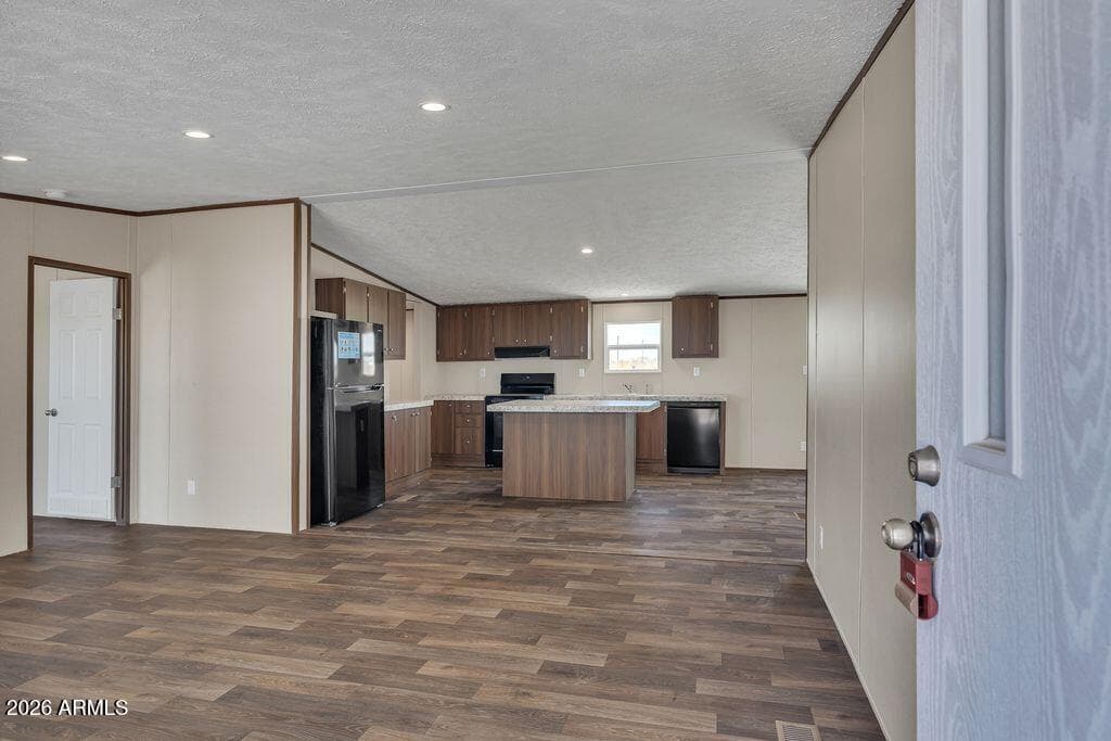 3440 W Romana Drive, Eloy, AZ 85131 — photo 5 of 53