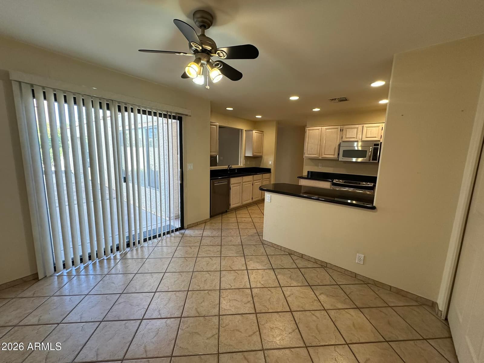 14462 N SHERWOOD Drive B, Fountain Hills, AZ 85268 — photo 4 of 30