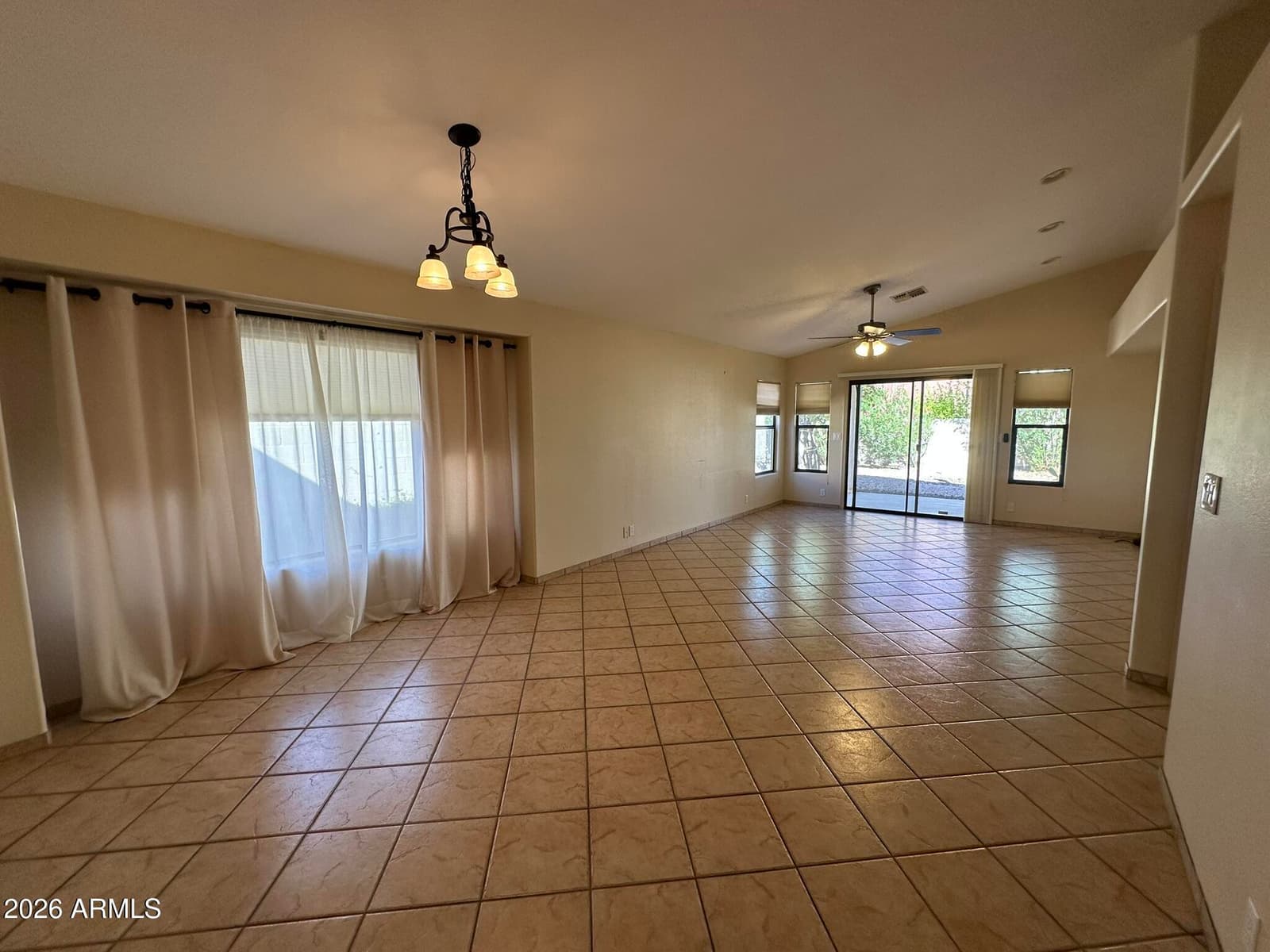 14462 N SHERWOOD Drive B, Fountain Hills, AZ 85268 — photo 8 of 30