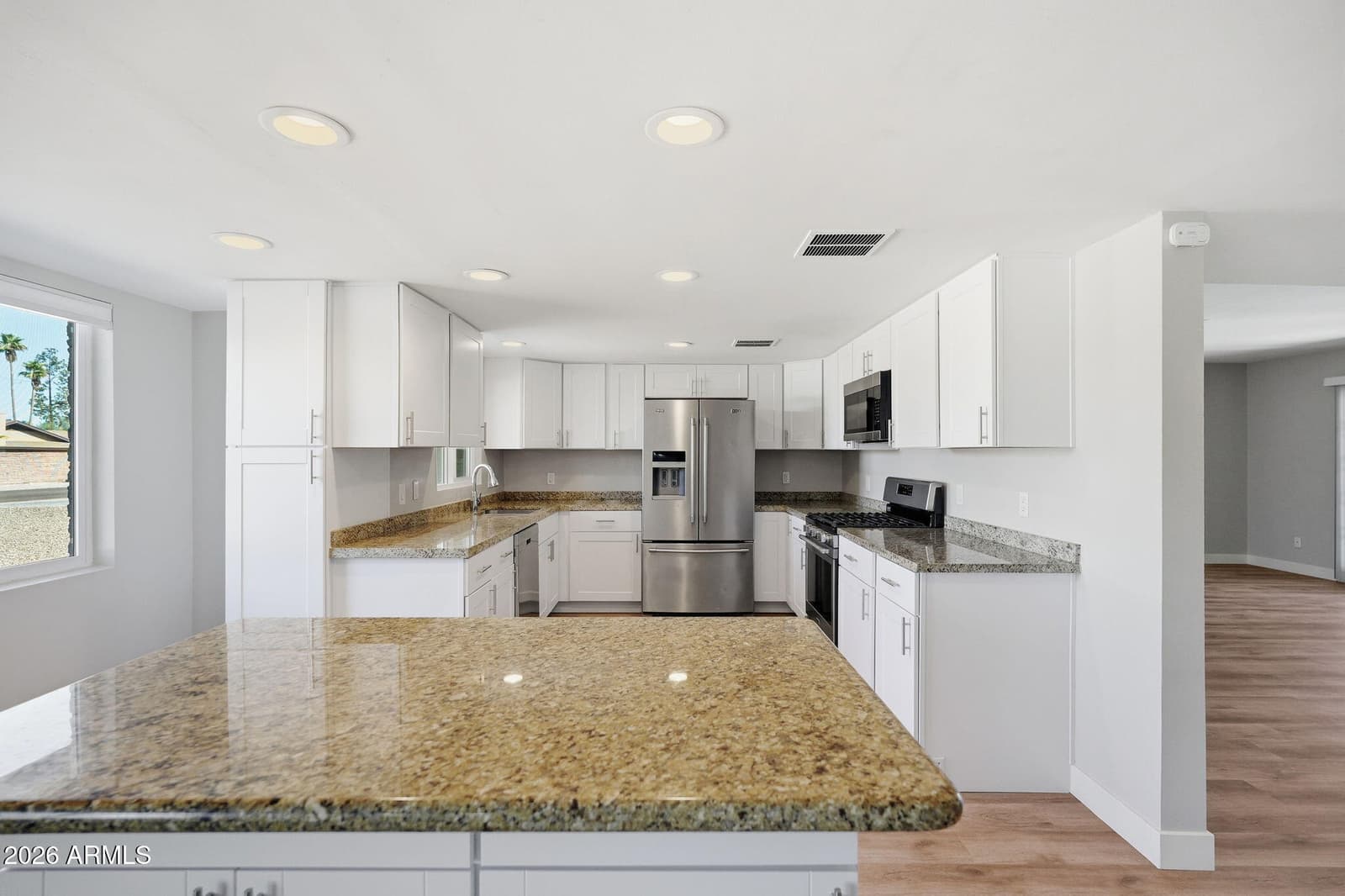 2515 S PALM Drive, Tempe, AZ 85282 — photo 23 of 56