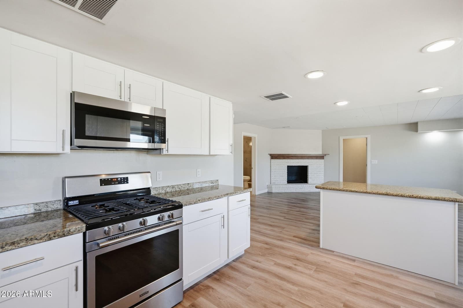 2515 S PALM Drive, Tempe, AZ 85282 — photo 26 of 56