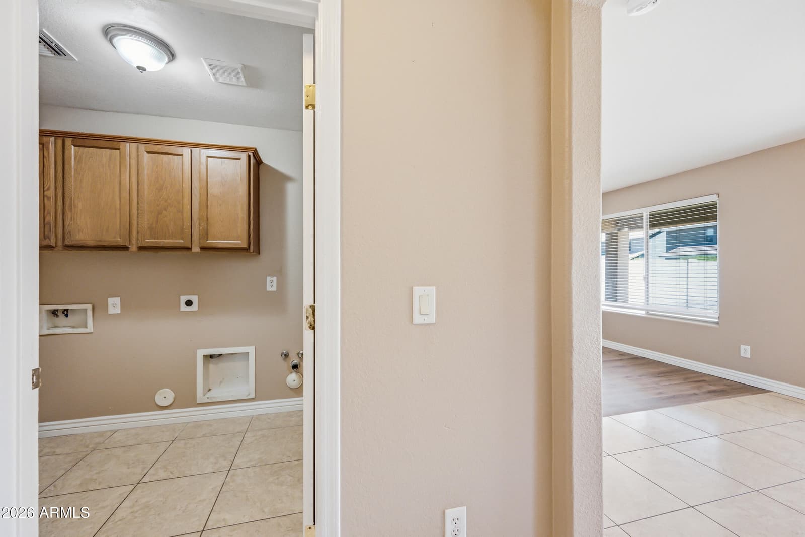 779 E BRADSTOCK Way, San Tan Valley, AZ 85140 — photo 30 of 36