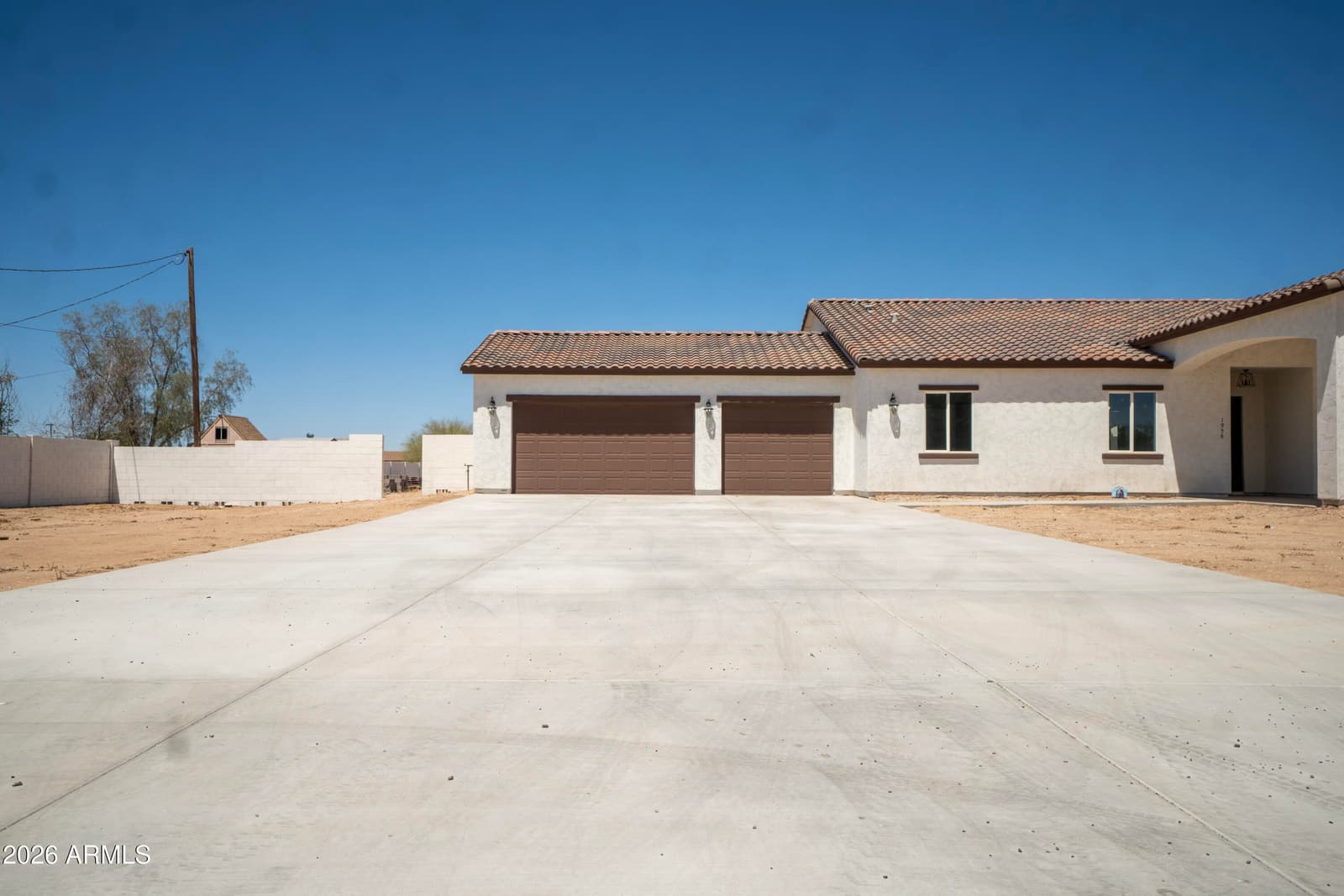 1958 N 193rd Avenue, Buckeye, AZ 85396 — photo 4 of 54