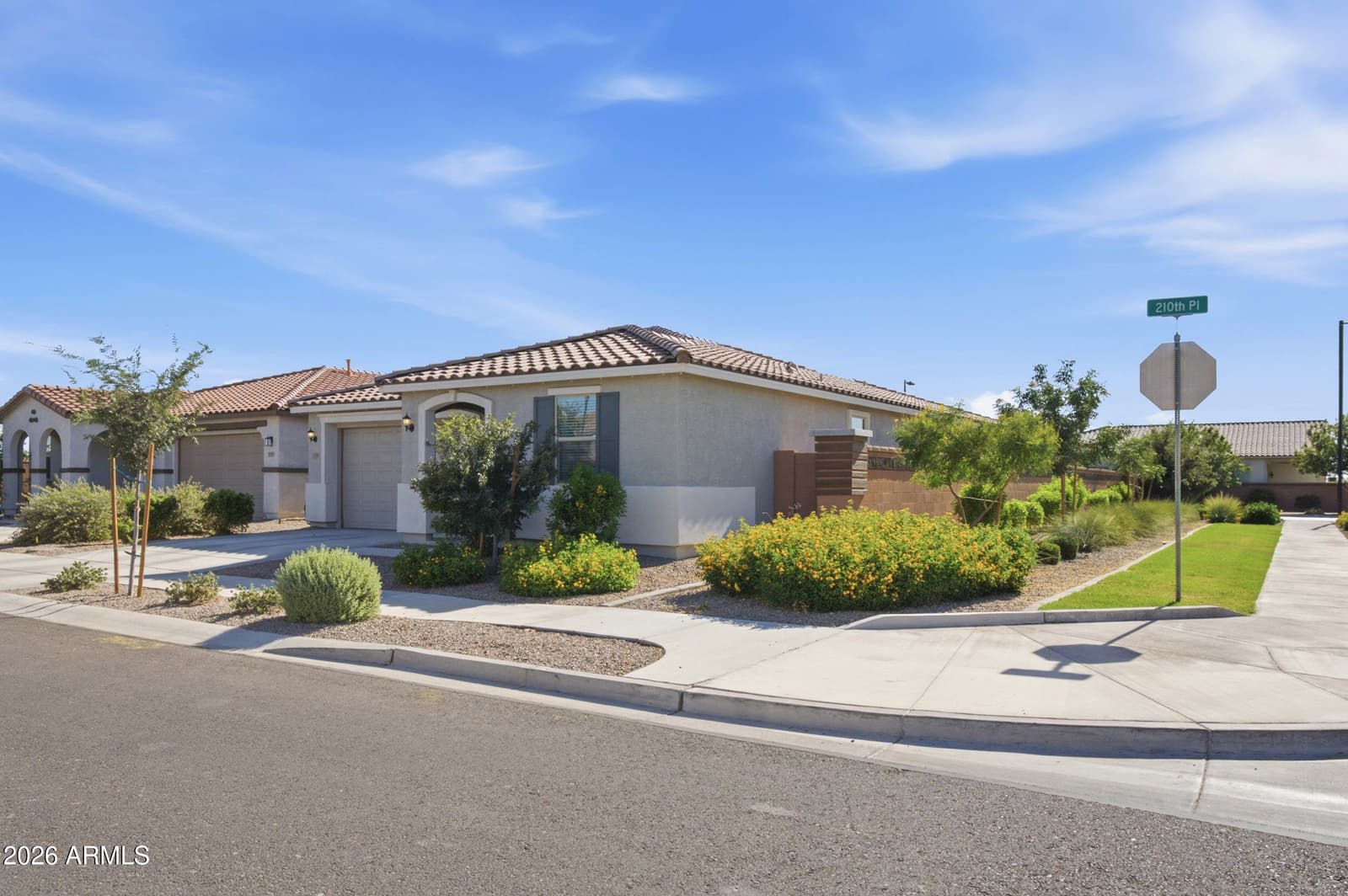 19746 S 210TH Place, Queen Creek, AZ 85142 — photo 3 of 32