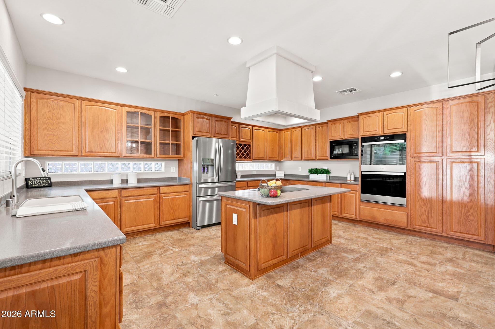 26066 N 71ST Drive, Peoria, AZ 85383 — photo 19 of 75