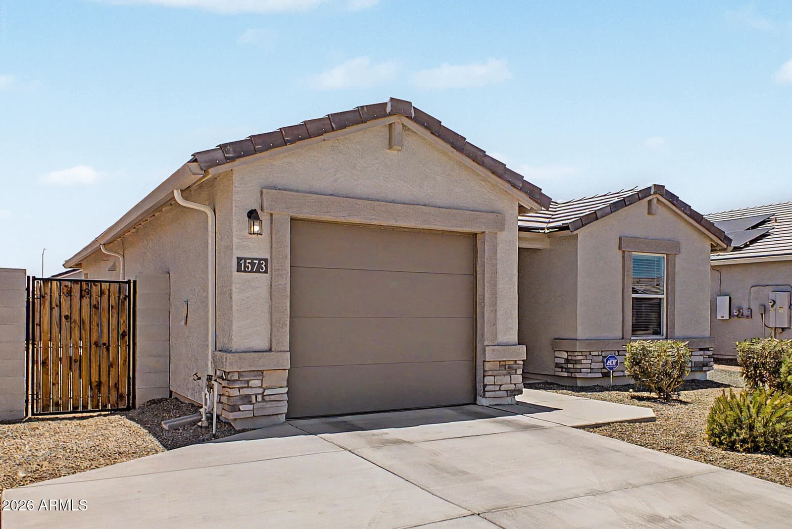 1573 E SQUIRE Drive, Casa Grande, AZ 85122 — photo 6 of 29