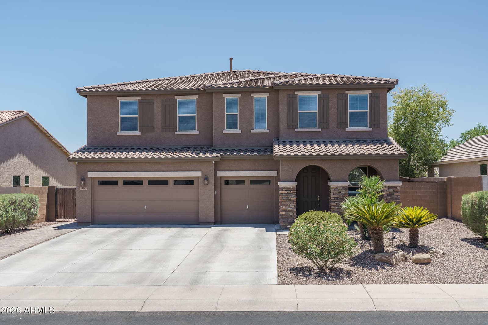 18345 W ONYX Avenue, Waddell, AZ 85355