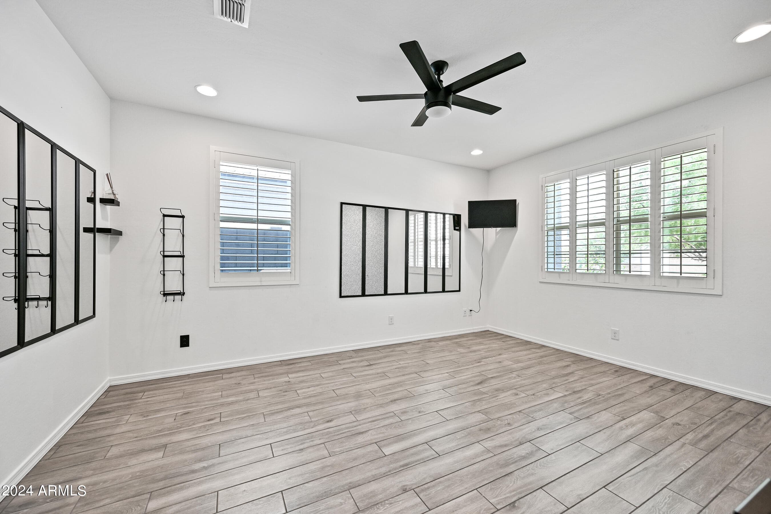 13360 W BRILES Road, Peoria, AZ 85383 — photo 21 of 43