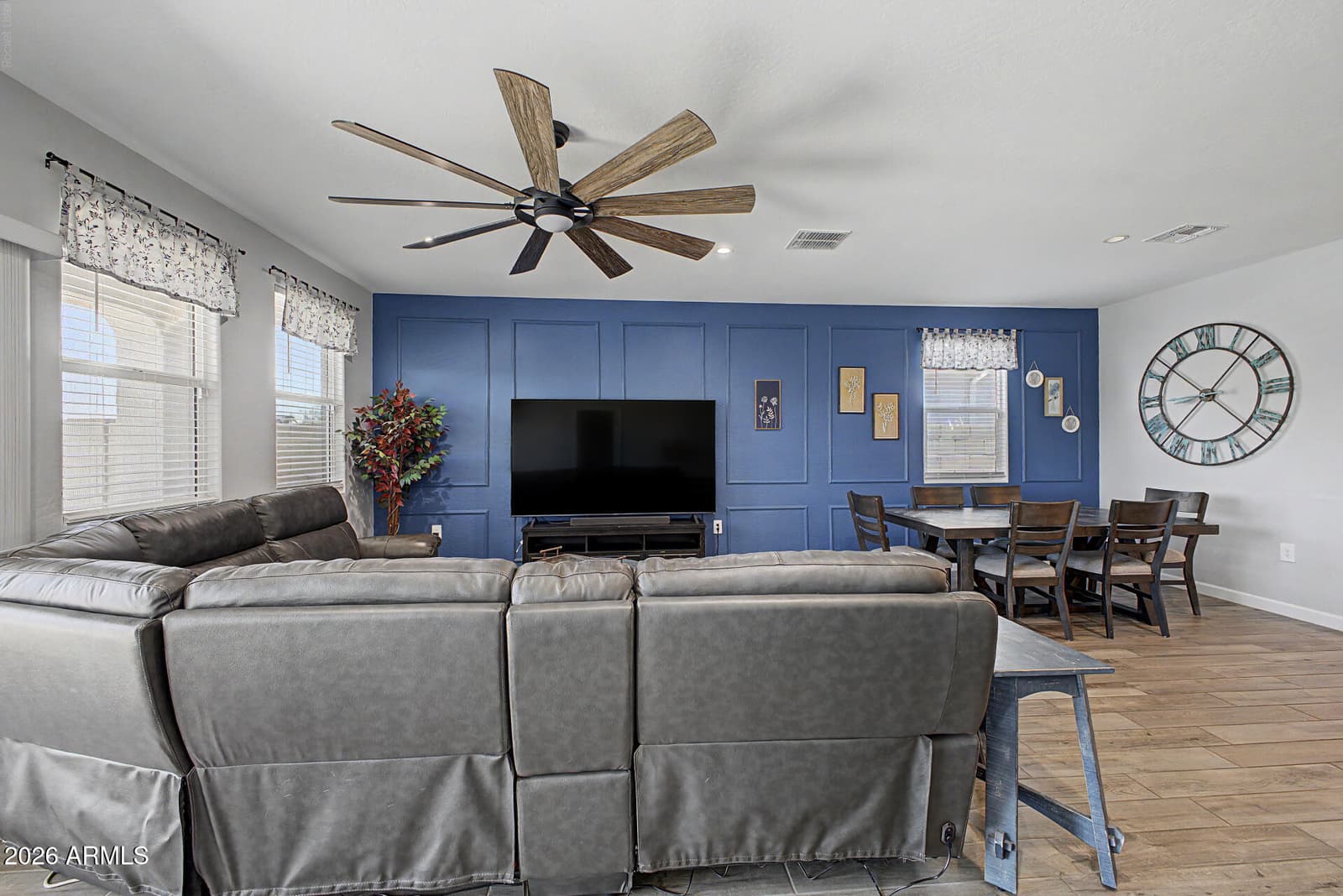 10286 S DESERT VIEW Drive, Apache Junction, AZ 85120 — photo 13 of 57
