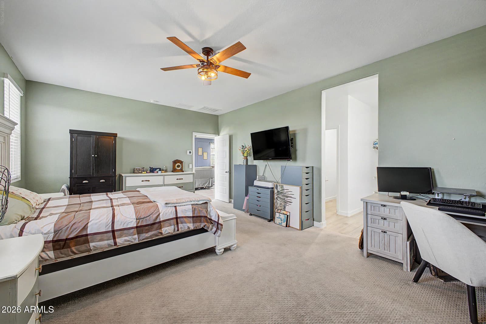 10286 S DESERT VIEW Drive, Apache Junction, AZ 85120 — photo 18 of 57