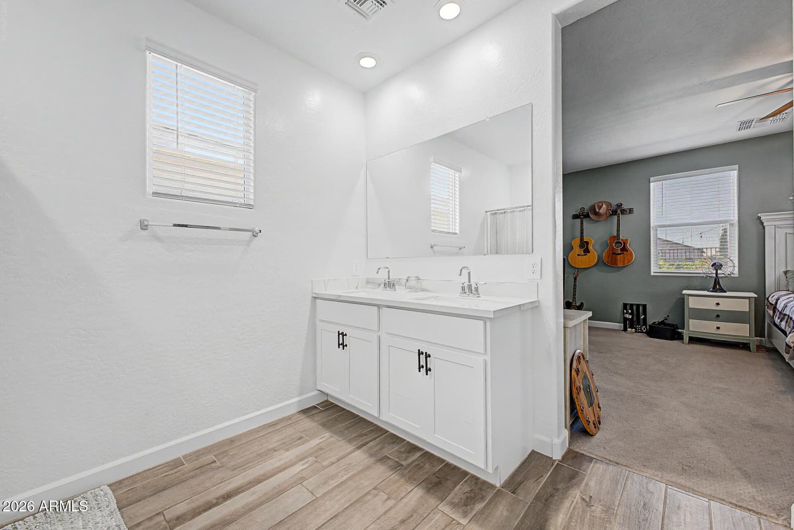 10286 S DESERT VIEW Drive, Apache Junction, AZ 85120 — photo 21 of 57