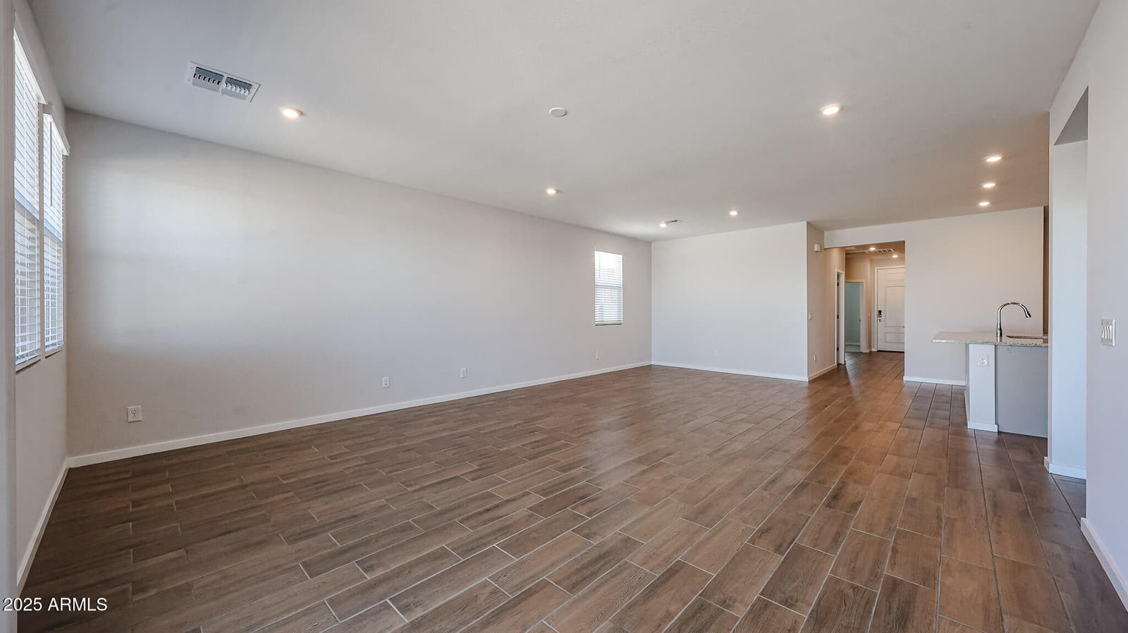 22857 W Monona Lane, Surprise, AZ 85387 — photo 3 of 22