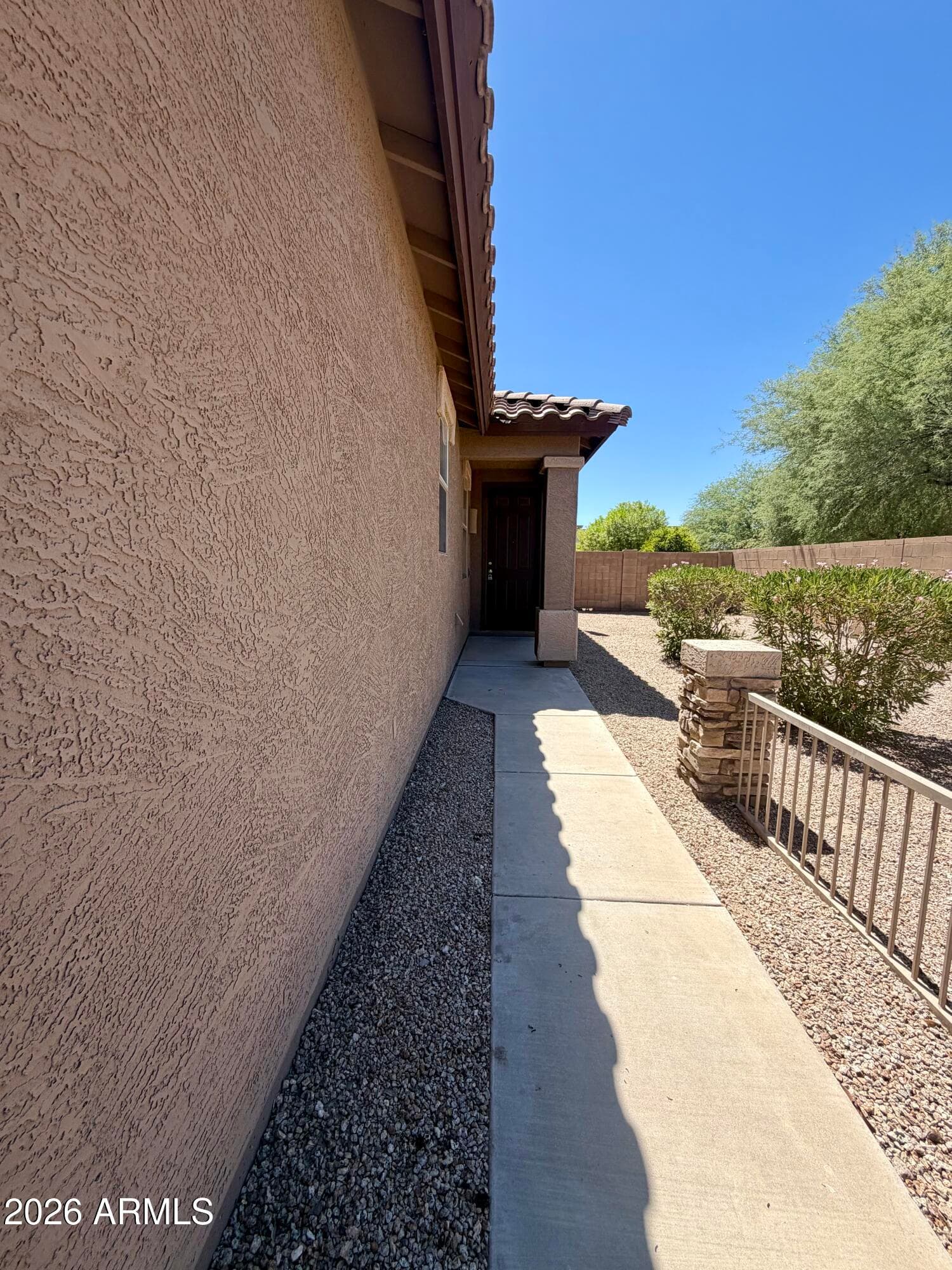 22624 S 208th Street, Queen Creek, AZ 85142 — photo 4 of 33