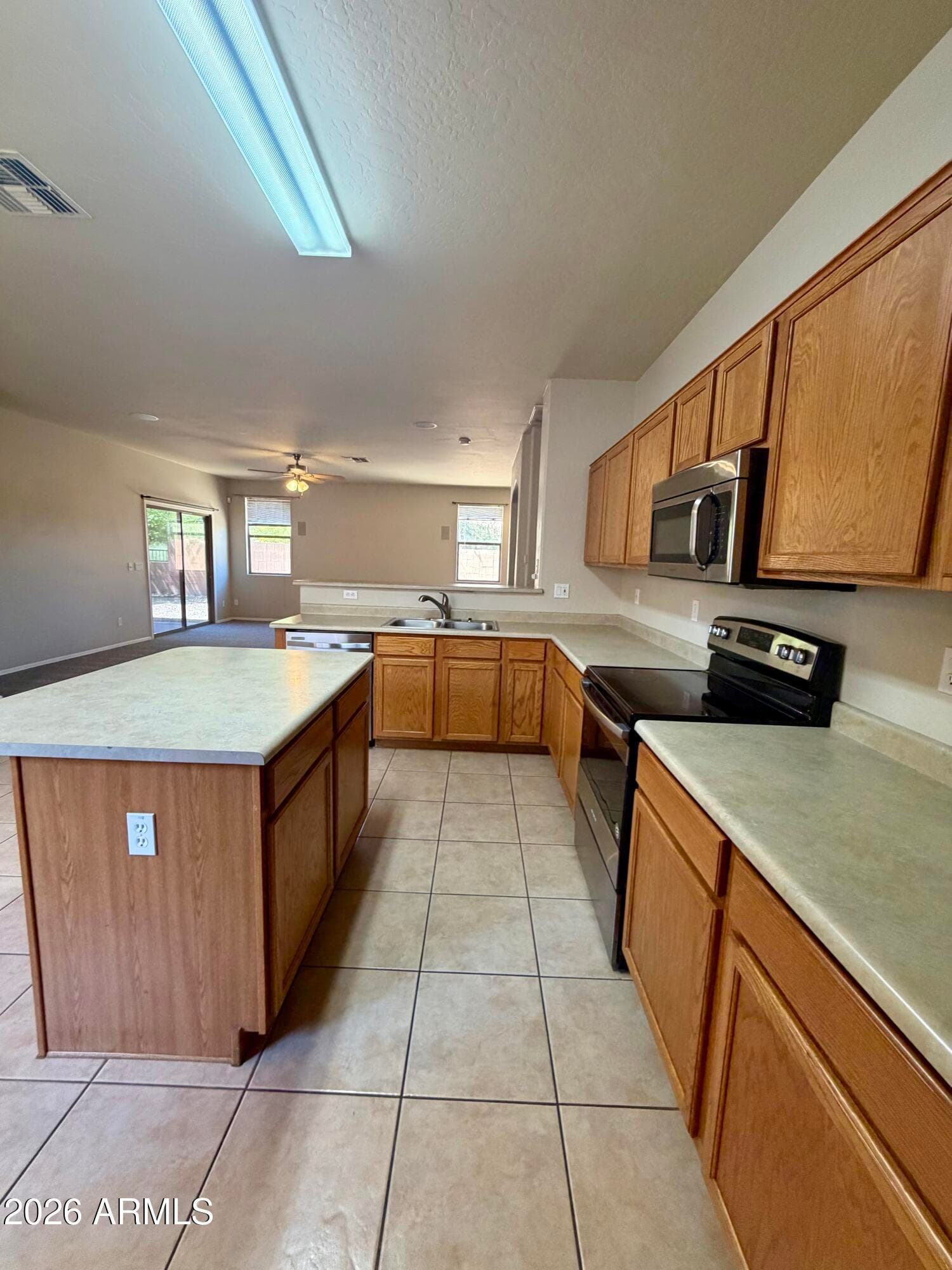 22624 S 208th Street, Queen Creek, AZ 85142 — photo 10 of 33