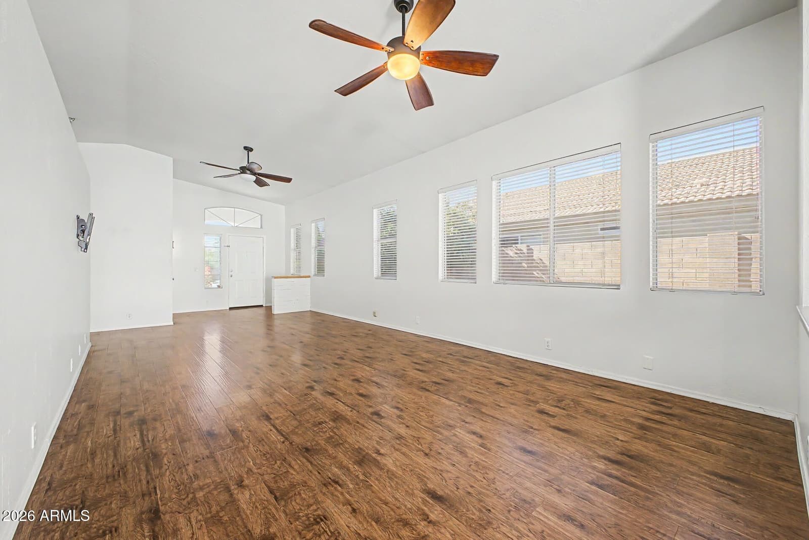 31057 N 44TH Way, Cave Creek, AZ 85331 — photo 8 of 29