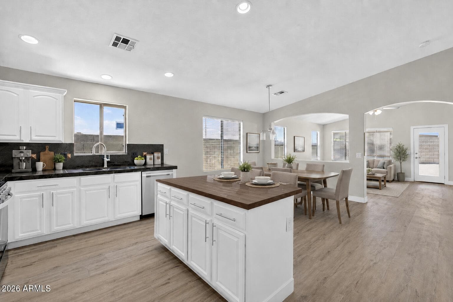 46007 W AMSTERDAM Road, Maricopa, AZ 85139 — photo 9 of 63