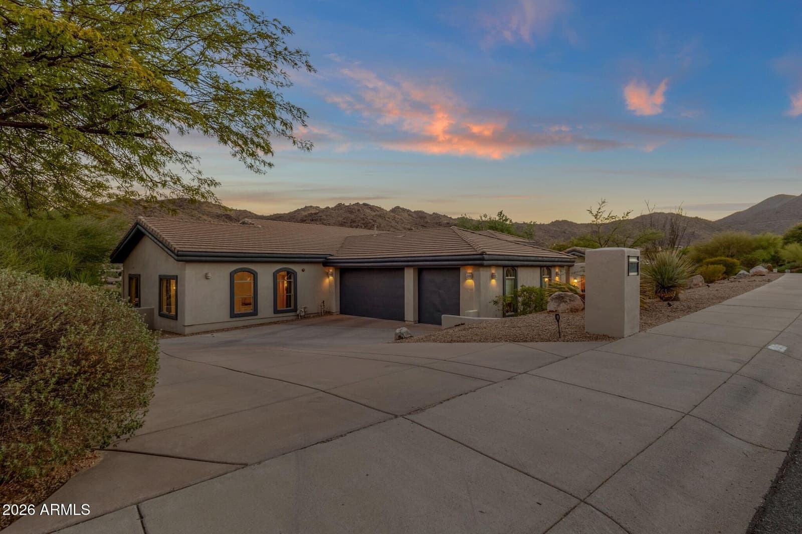 15205 E SUNDOWN Drive, Fountain Hills, AZ 85268 — photo 4 of 89