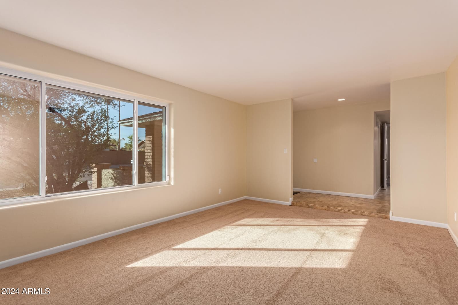 2705 W SUMMIT Place, Chandler, AZ 85224 — photo 6 of 41