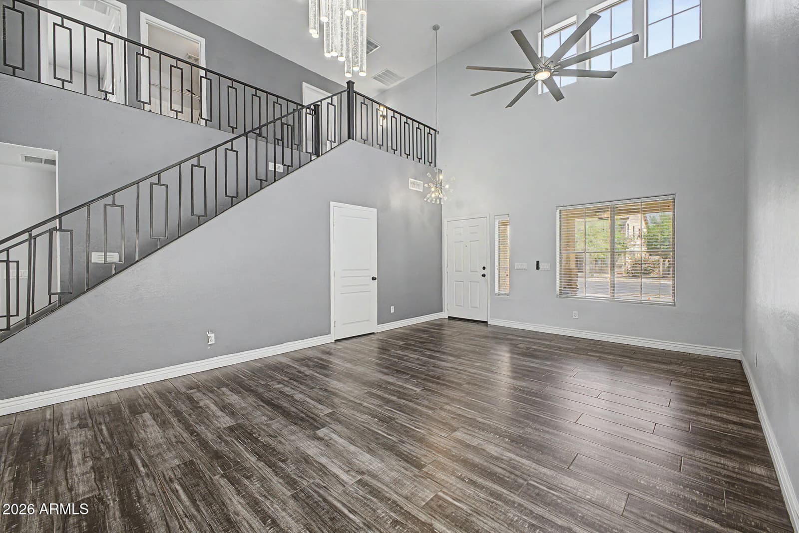 10521 W LA REATA Avenue, Avondale, AZ 85392 — photo 4 of 38