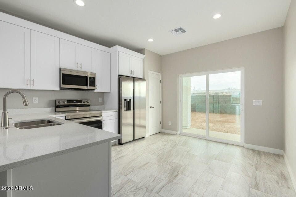 3160 W Romana Drive, Eloy, AZ 85131 — photo 6 of 33