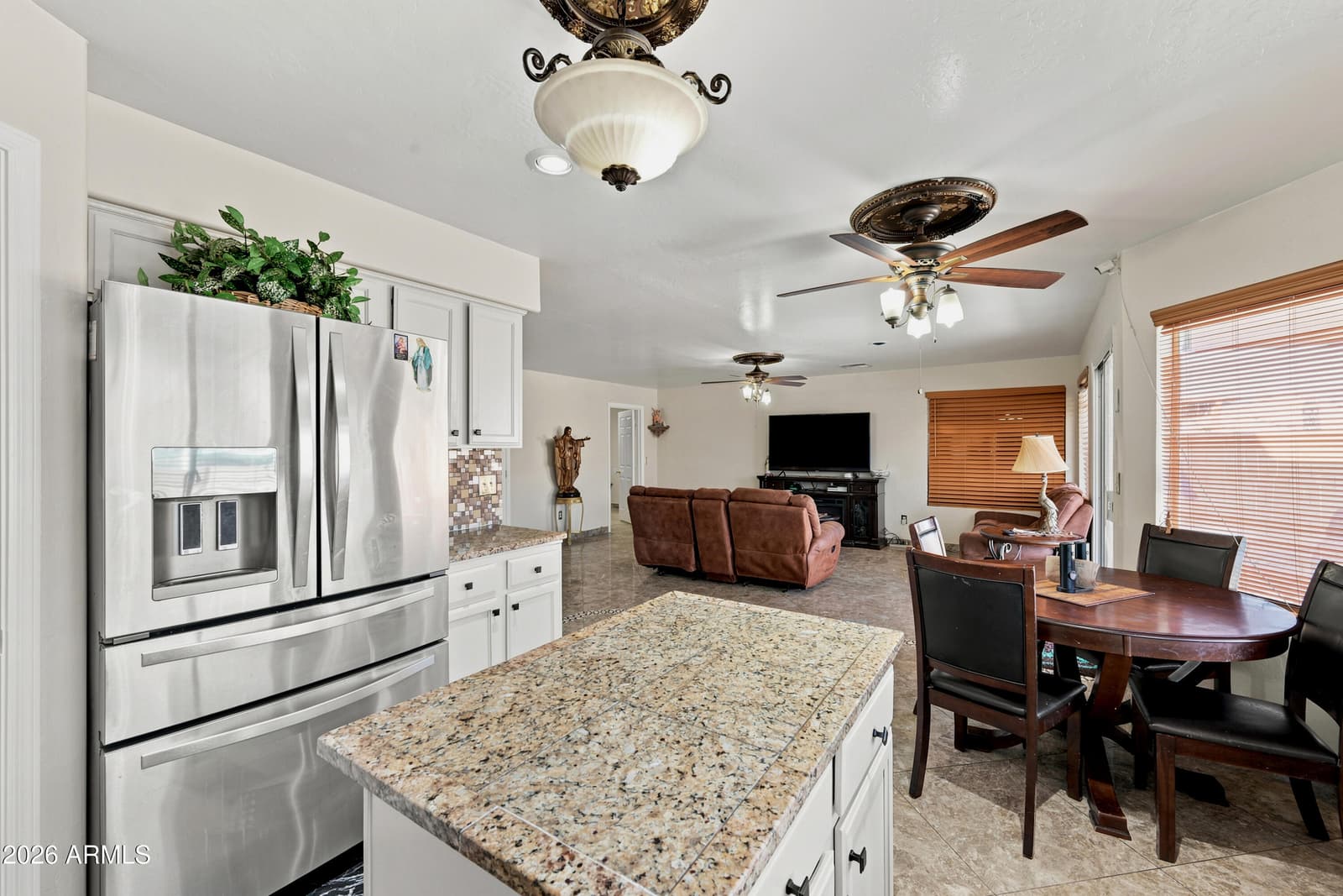 735 E Geronimo Street, Chandler, AZ 85225 — photo 10 of 28