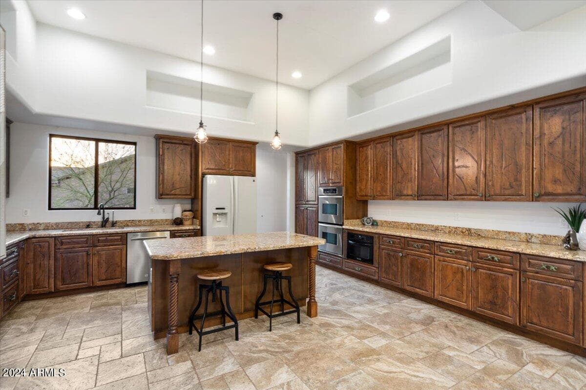 6523 E LONESOME Trail, Cave Creek, AZ 85331 — photo 15 of 46