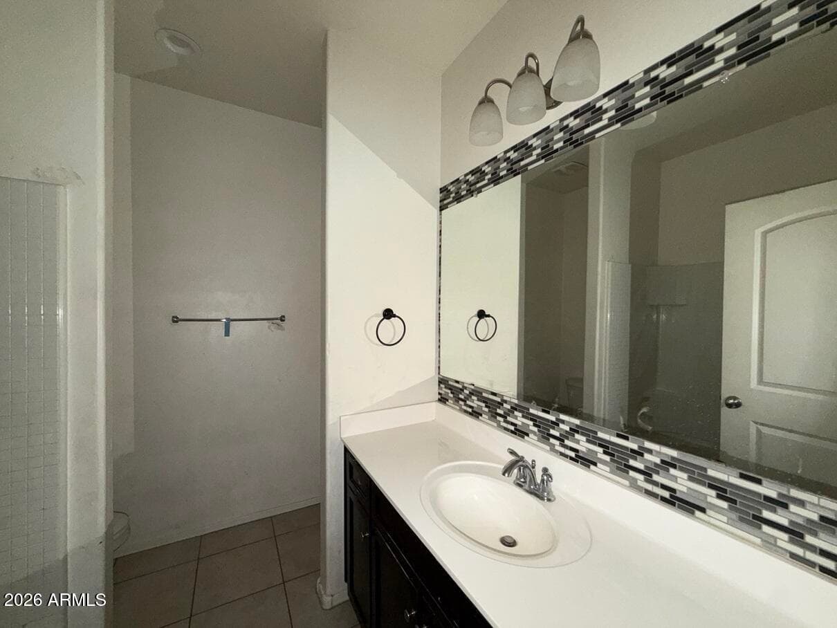 30411 W LEAH Drive, Buckeye, AZ 85396 — photo 12 of 29