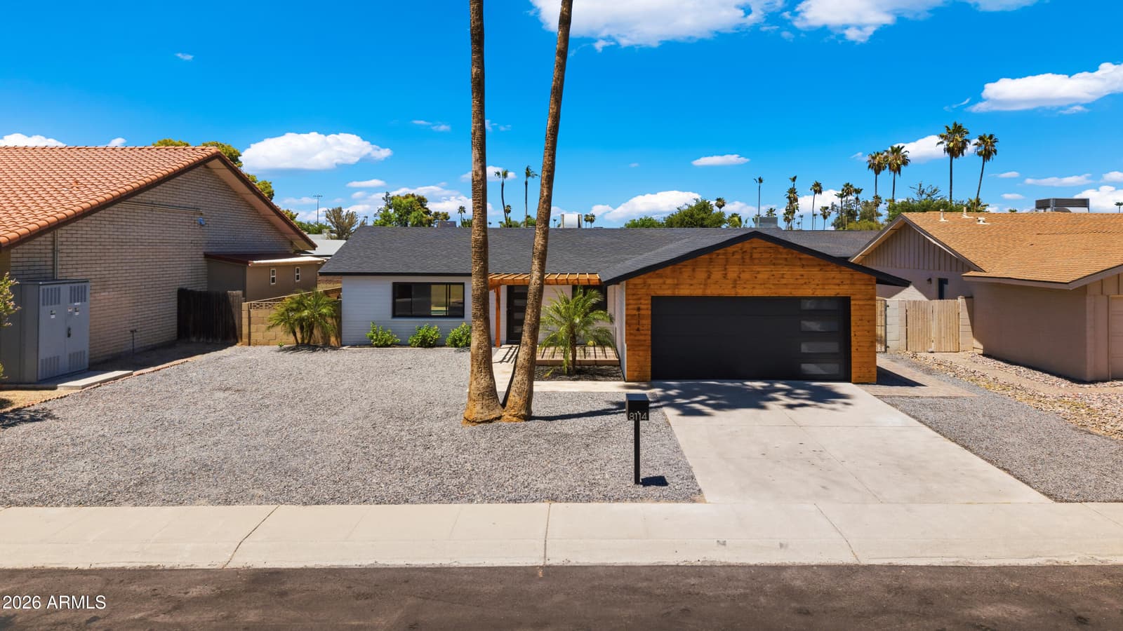 8114 E JACKRABBIT Road, Scottsdale, AZ 85250 — photo 3 of 22