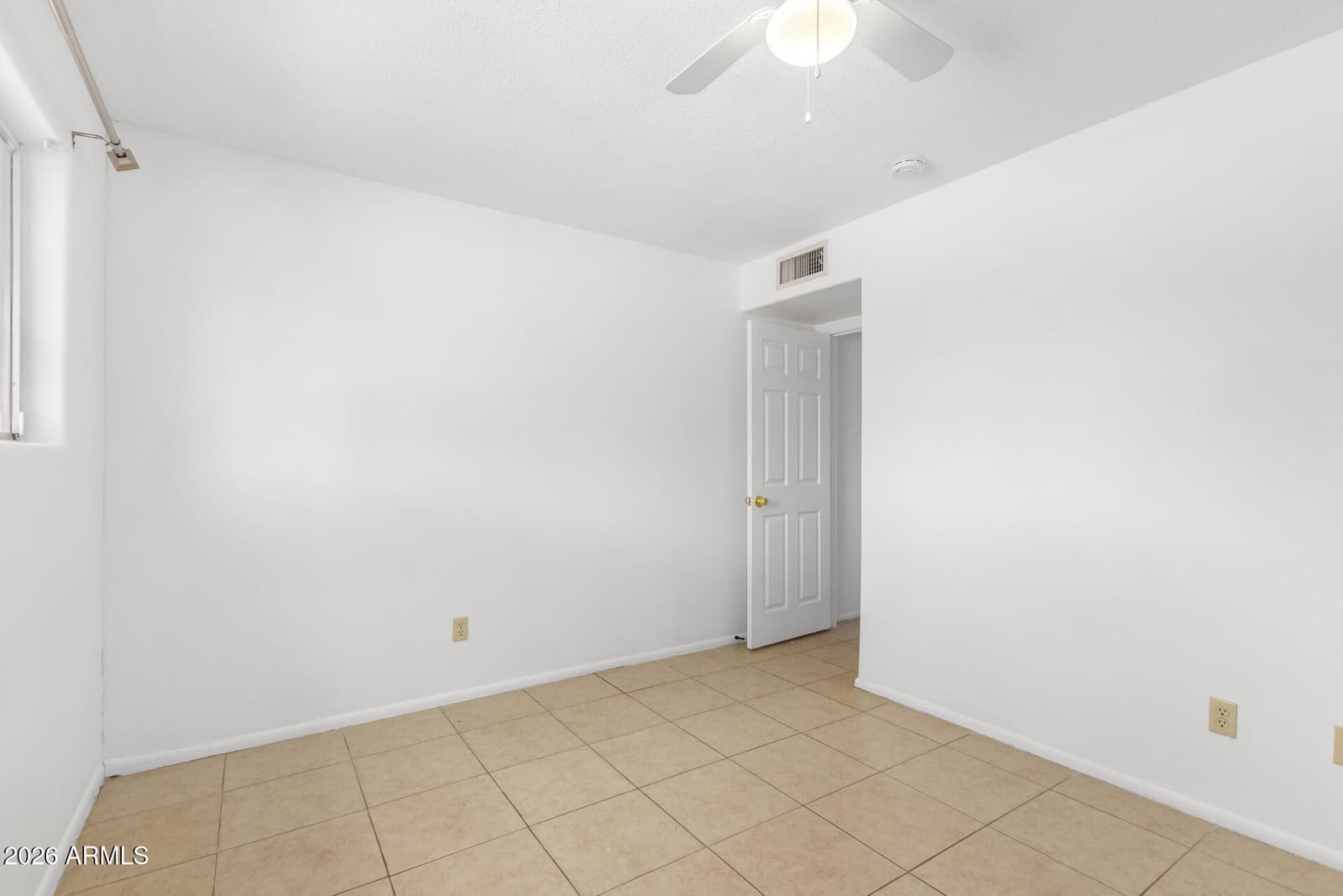 2118 E Carson Drive, Tempe, AZ 85282 — photo 19 of 30