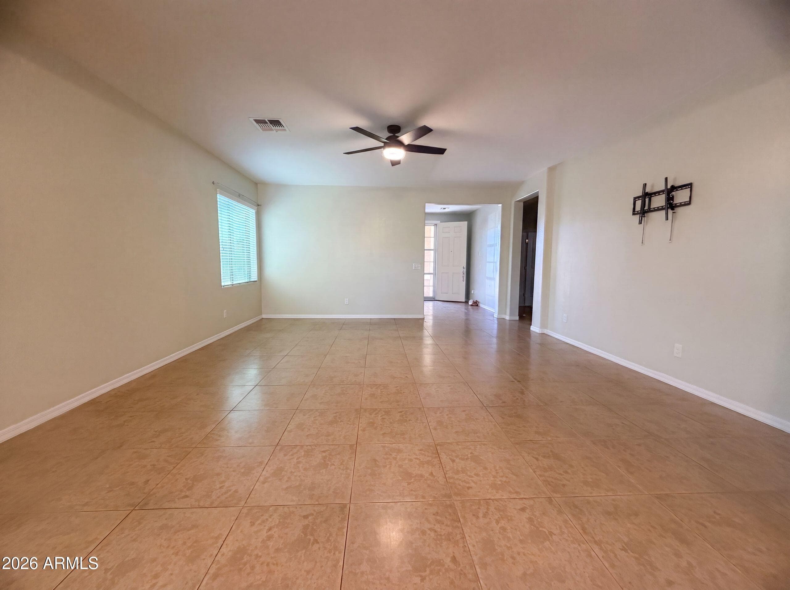875 W AYRSHIRE Trail, San Tan Valley, AZ 85143 — photo 3 of 17