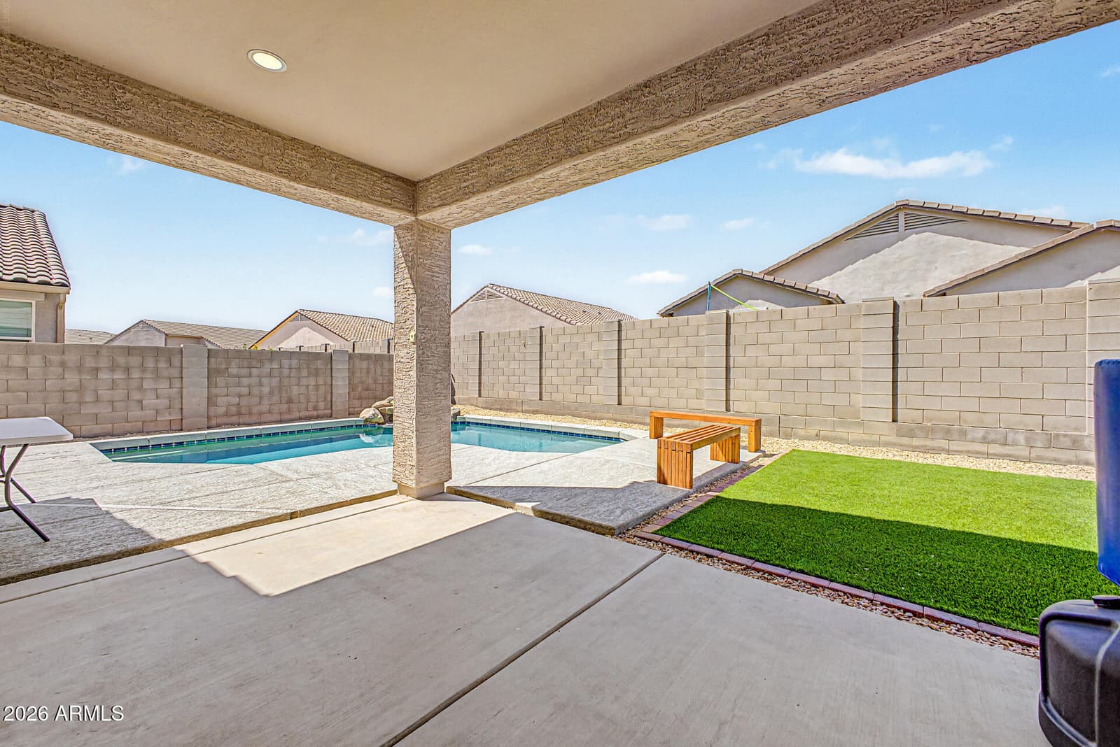 1194 E MEADOWRIDGE Drive, Casa Grande, AZ 85122 — photo 36 of 52