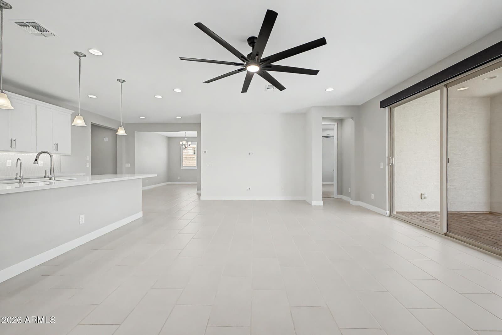 17822 W OREGON Avenue, Litchfield Park, AZ 85340 — photo 13 of 47
