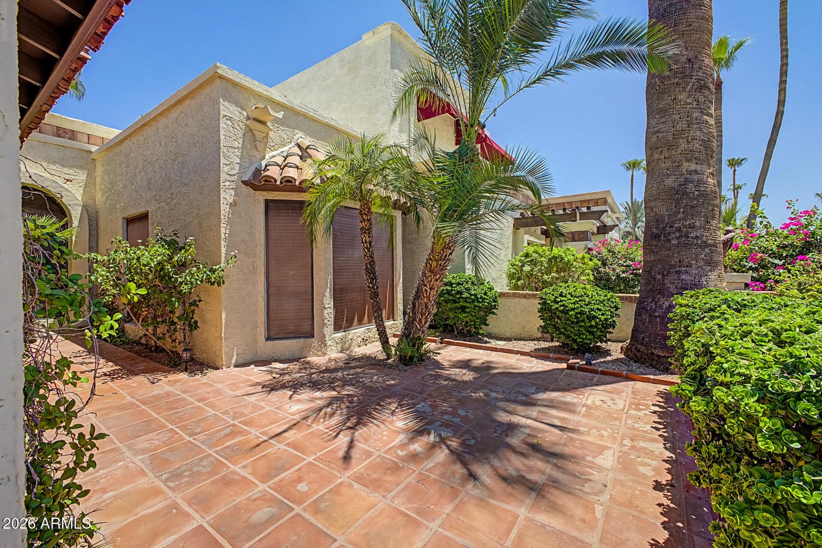 4718 E Monte Way, Phoenix, AZ 85044 — photo 4 of 55
