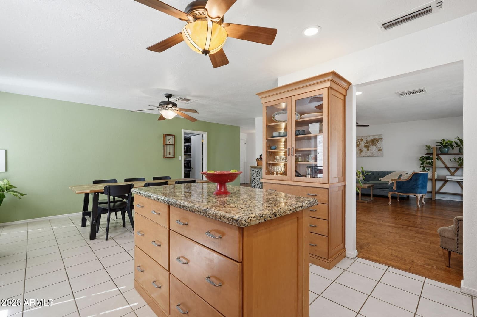 1358 E CHILTON Drive, Tempe, AZ 85283 — photo 14 of 42