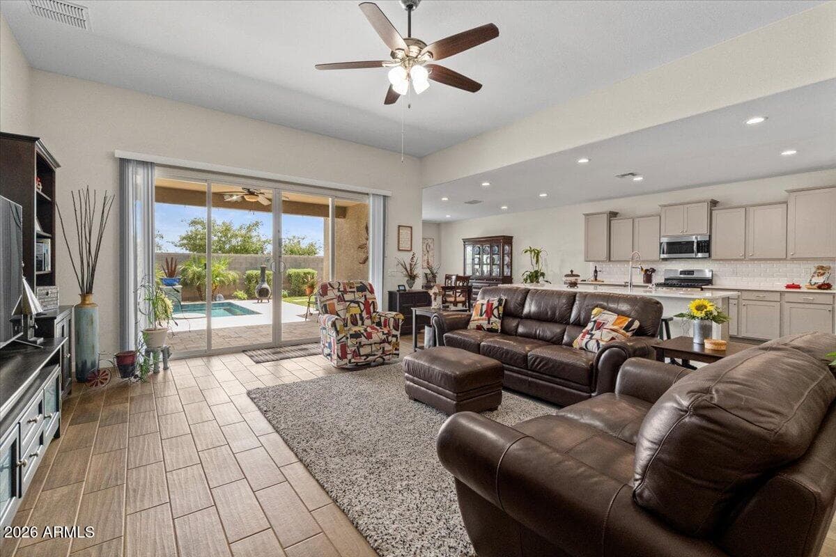 19111 N Piccolo Drive, Maricopa, AZ 85138 — photo 2 of 37