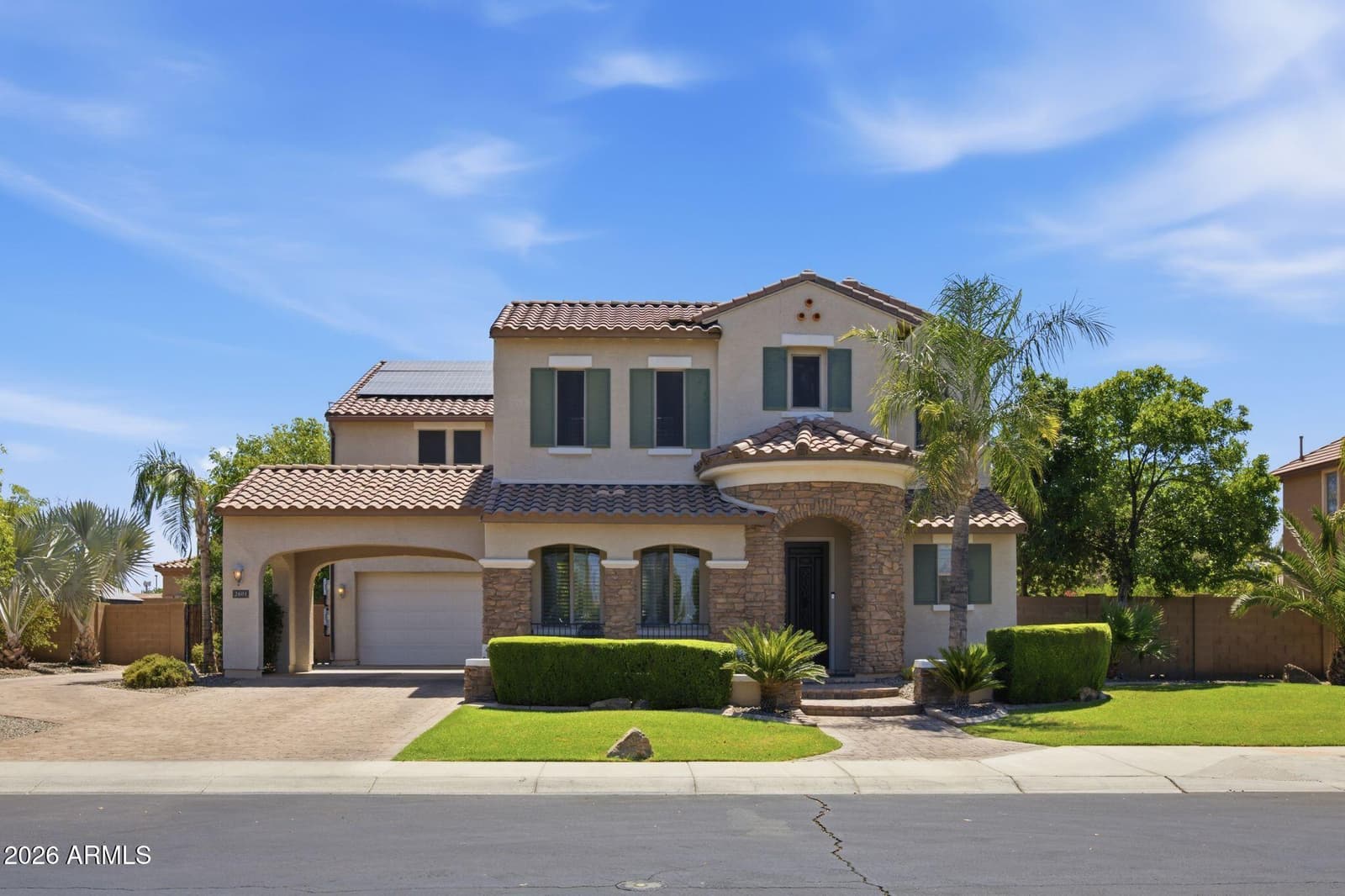 2601 S ROANOKE Street, Gilbert, AZ 85295