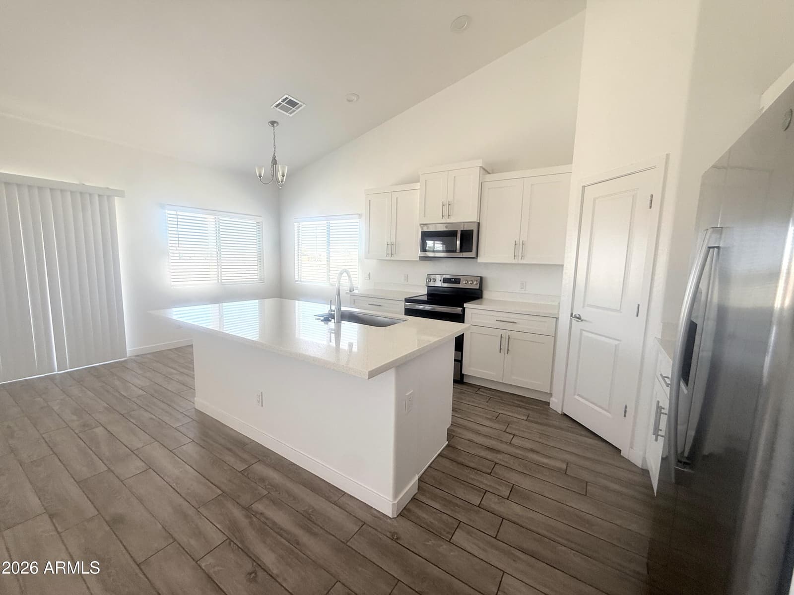 3650 N HOHOKAM Drive, Eloy, AZ 85131 — photo 3 of 13