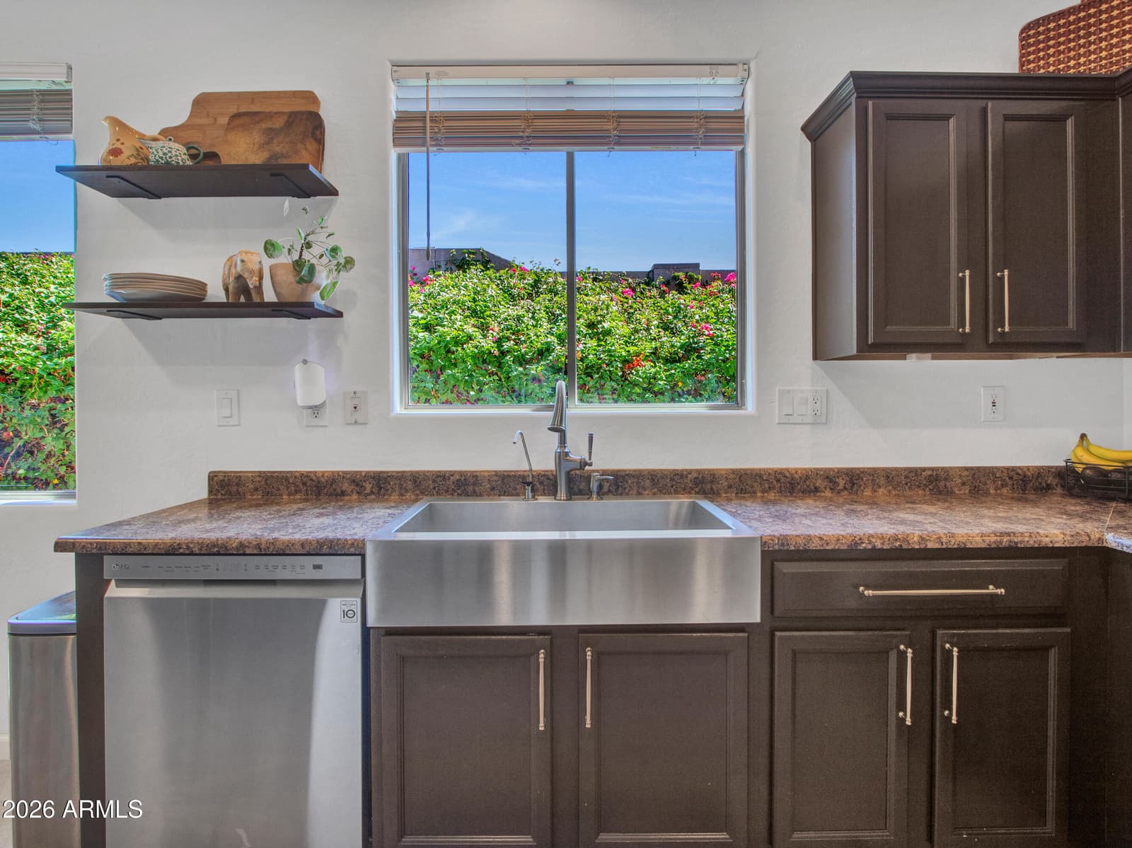 2436 W LEWIS AND CLARK Trail, Phoenix, AZ 85086 — photo 28 of 66