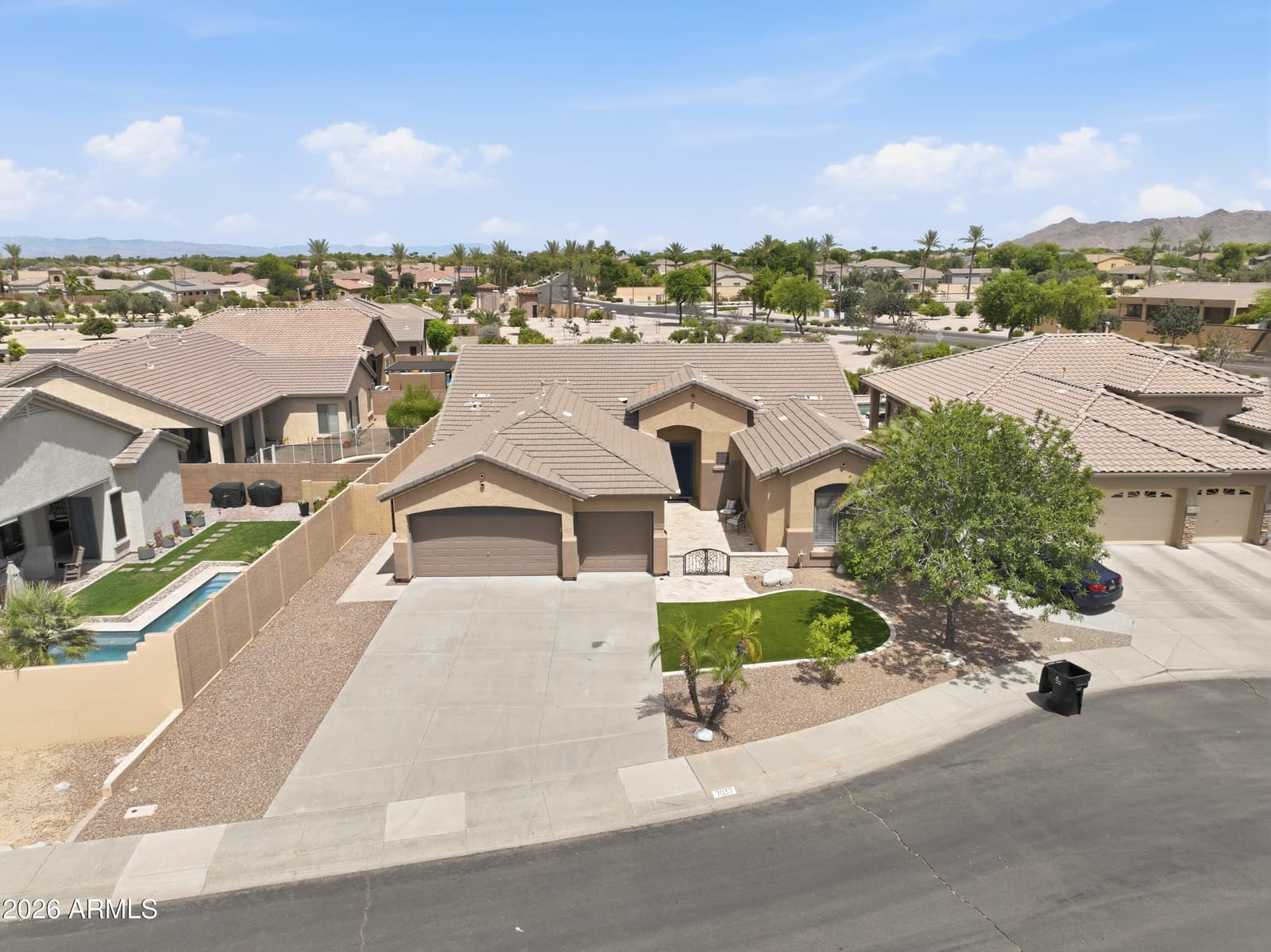 7037 S TROPHY Lane, Gilbert, AZ 85298 — photo 6 of 56
