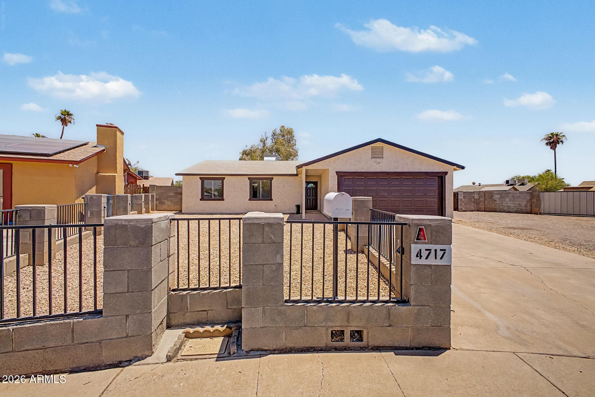 4717 N 79TH Lane, Phoenix, AZ 85033 — photo 2 of 24