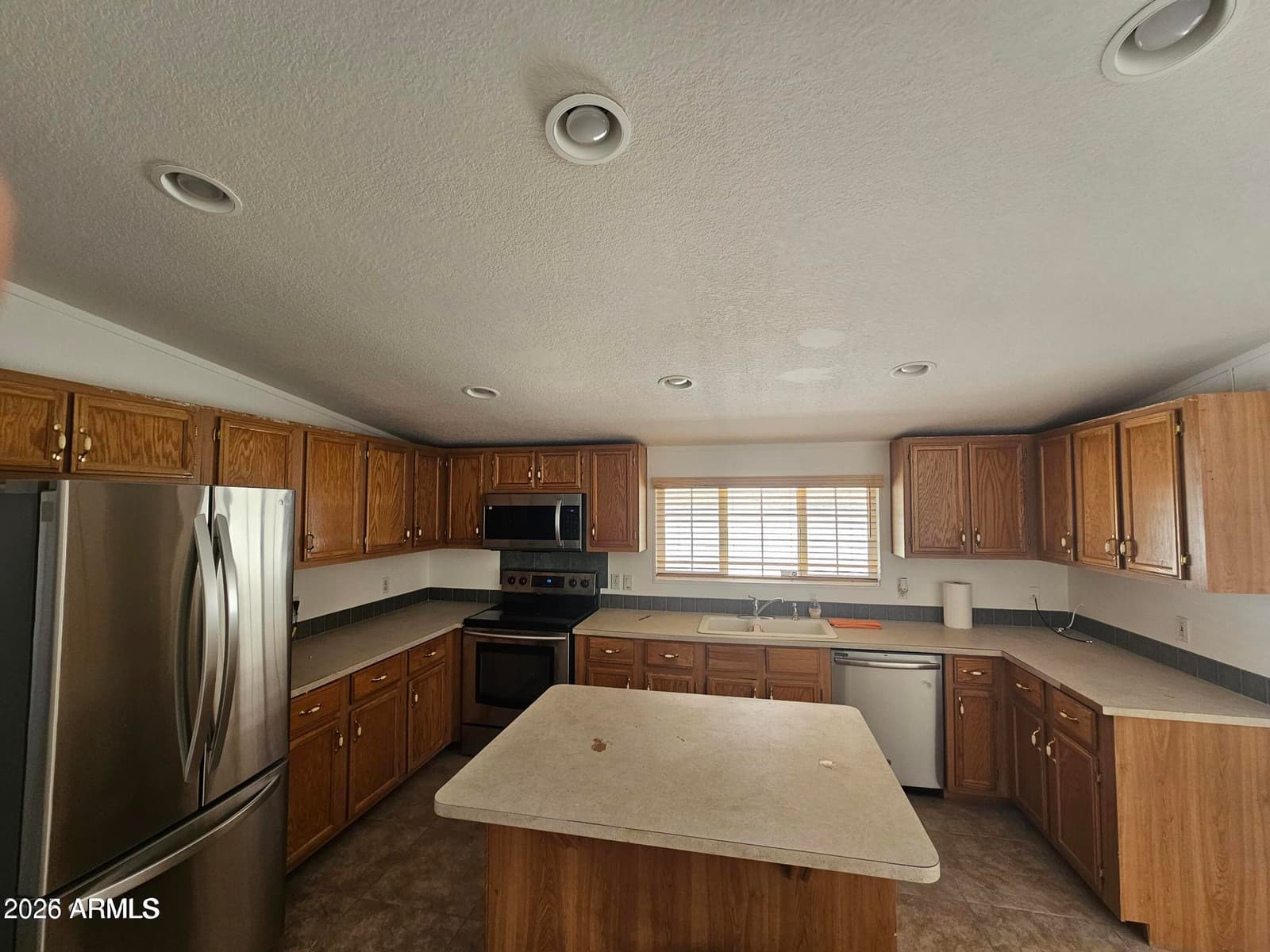 46908 N 27th Avenue, New River, AZ 85087 — photo 7 of 24