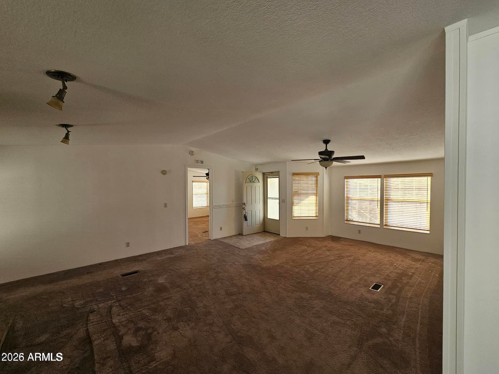 46908 N 27th Avenue, New River, AZ 85087 — photo 14 of 24