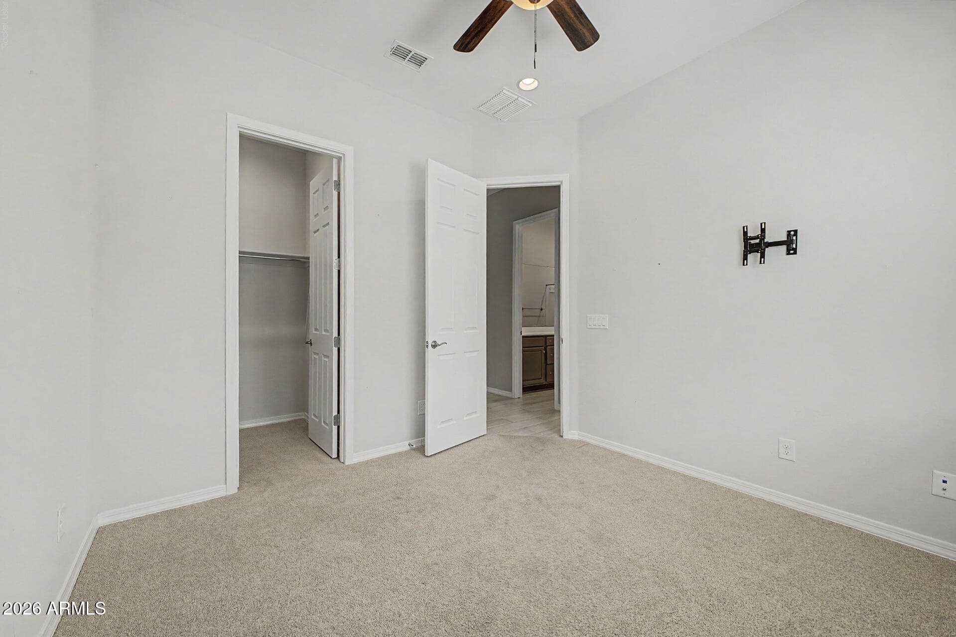 16699 W SAGUARO PARK Lane, Surprise, AZ 85387 — photo 22 of 33