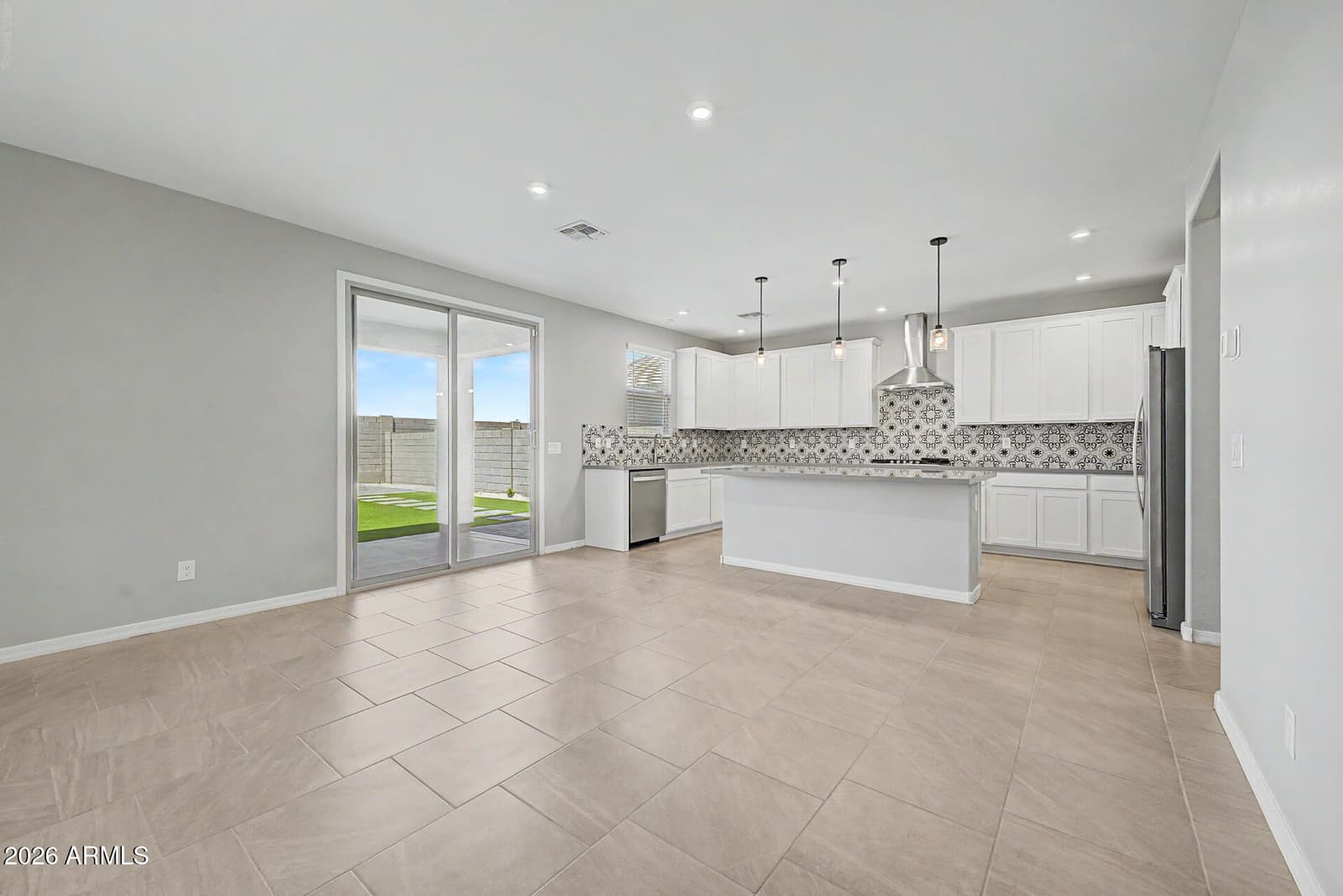 19210 W SOLANO Drive, Litchfield Park, AZ 85340 — photo 8 of 48