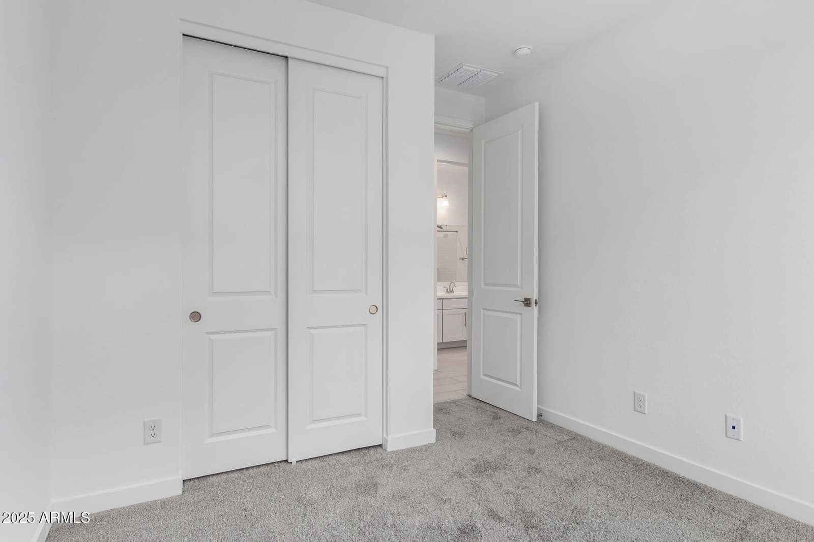 8331 N 53rd Drive, Glendale, AZ 85302 — photo 16 of 32