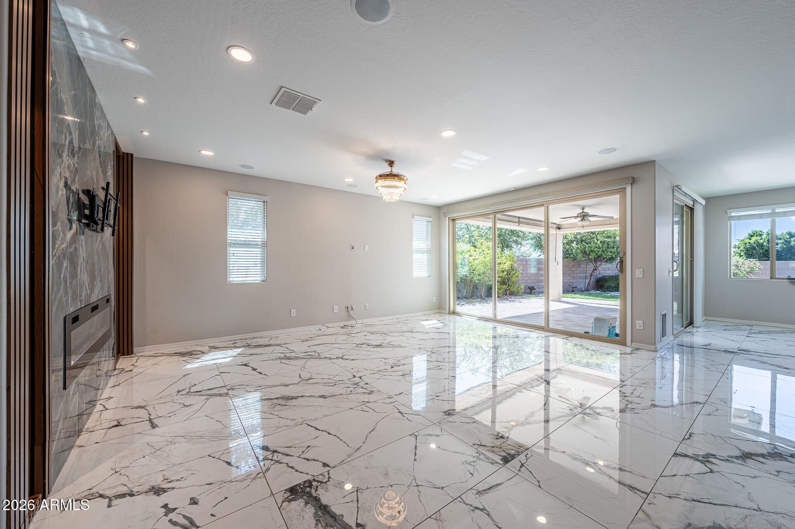 9719 W Los Gatos Drive, Peoria, AZ 85383 — photo 14 of 66