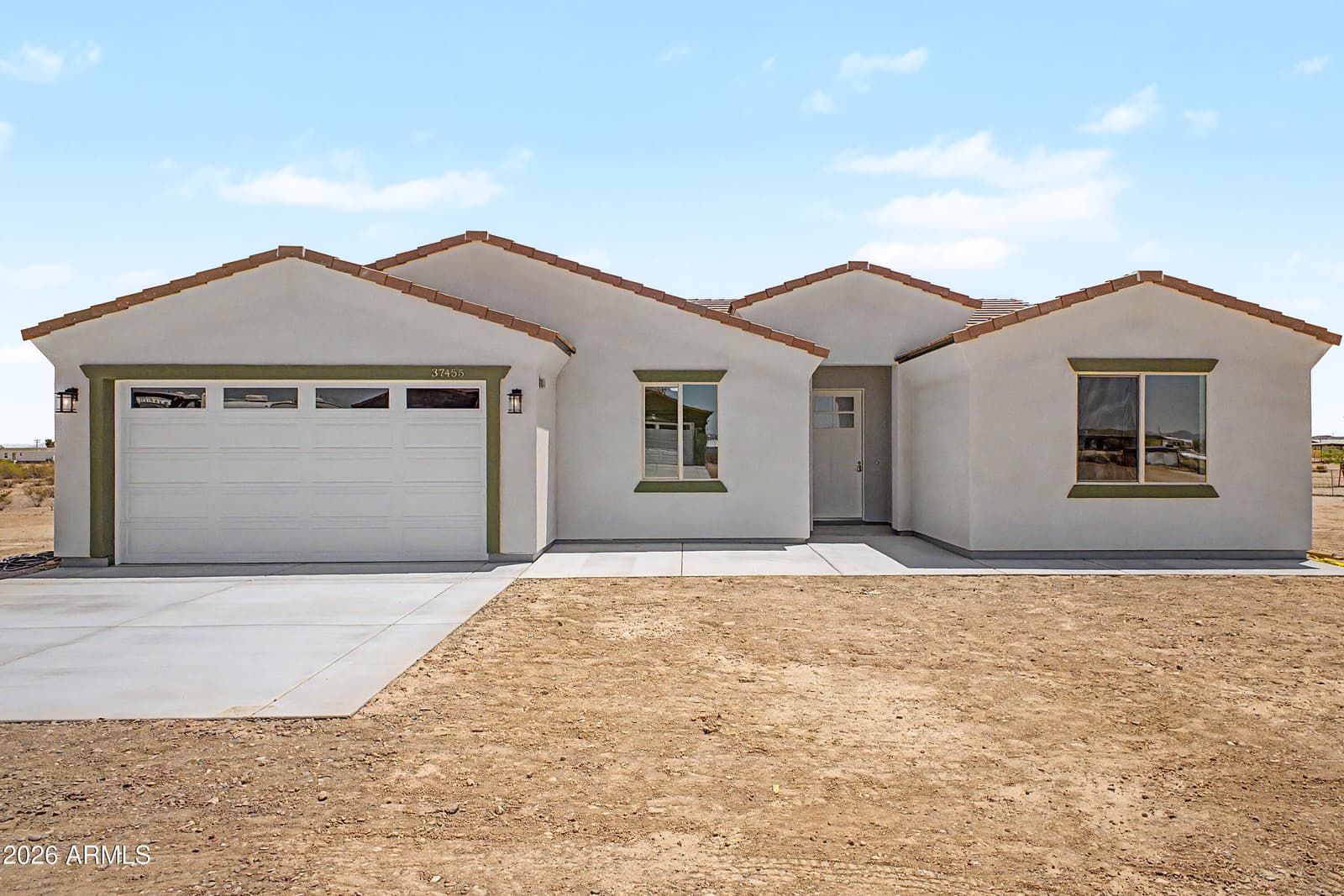 37455 W HAYES, Tonopah, AZ 85354 — photo 1 of 45